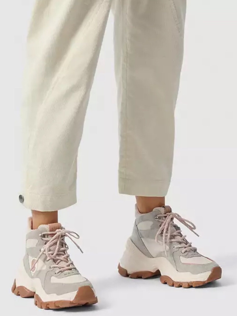 Coach C265 Hiker Sneakers High Cut Hiker Boot Platform Light Grey Pink Size 6 - Picture 3 of 14